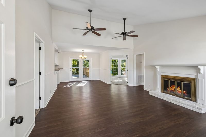 313 Sunrise Cir, Mount Juliet, TN 37122