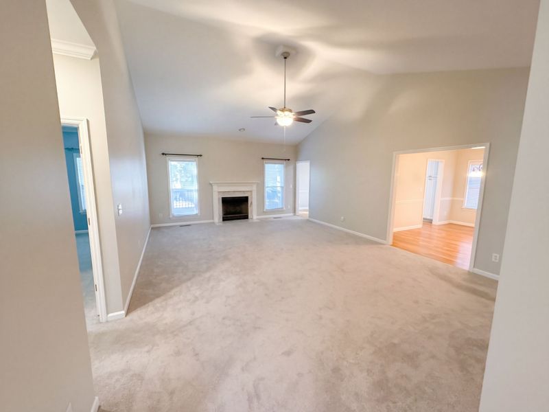 2738 Wales Ct, Thompsons Station, TN 37179