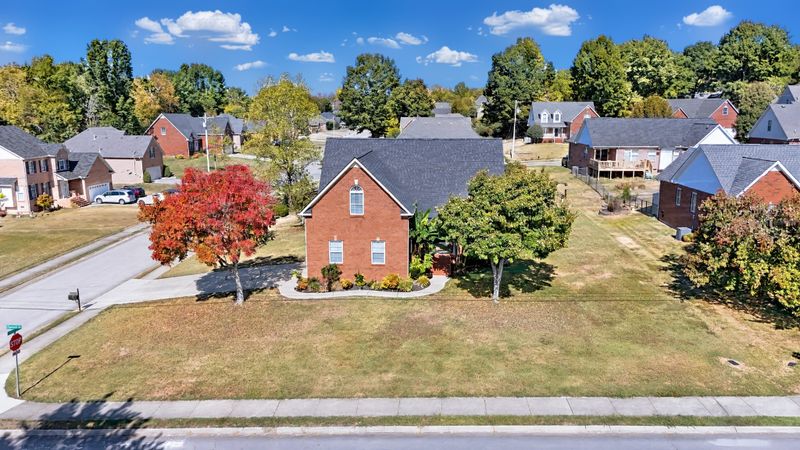 4001 Claude Dr, Smyrna, TN 37167