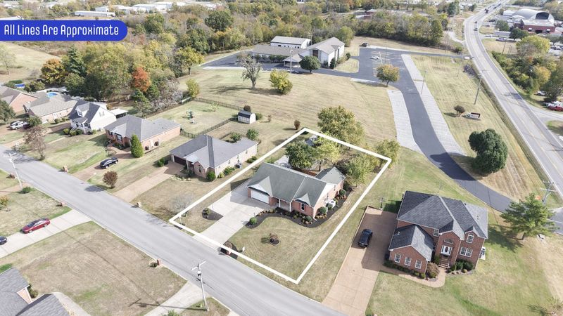 415 Woodlands Dr, Gallatin, TN 37066