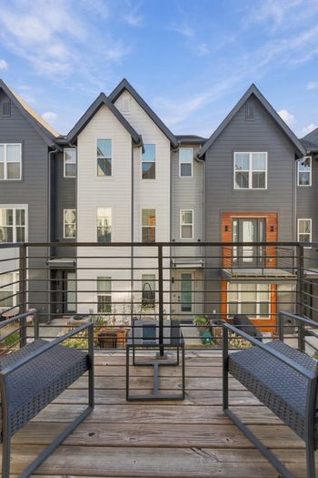 1217 Nations Dr, Nashville, TN 37209