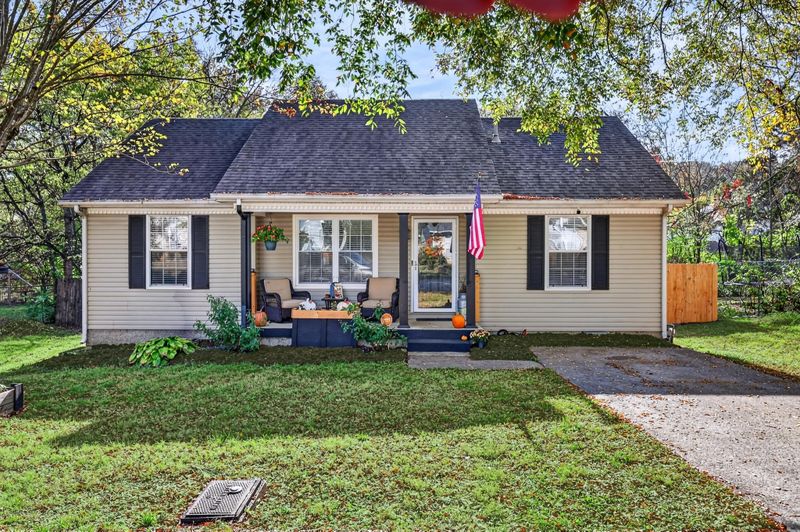3232 Forest Breeze Dr, Antioch, TN 37013