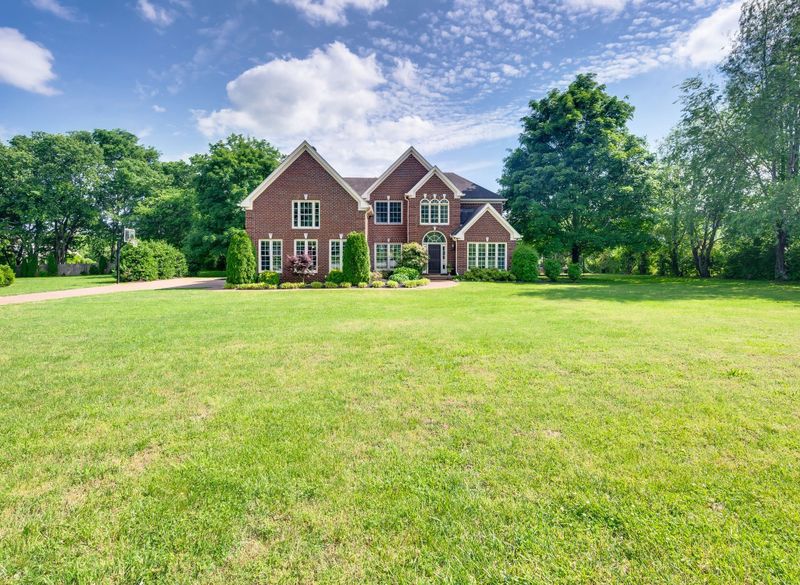 611 Cattail Ln, Franklin, TN 37064
