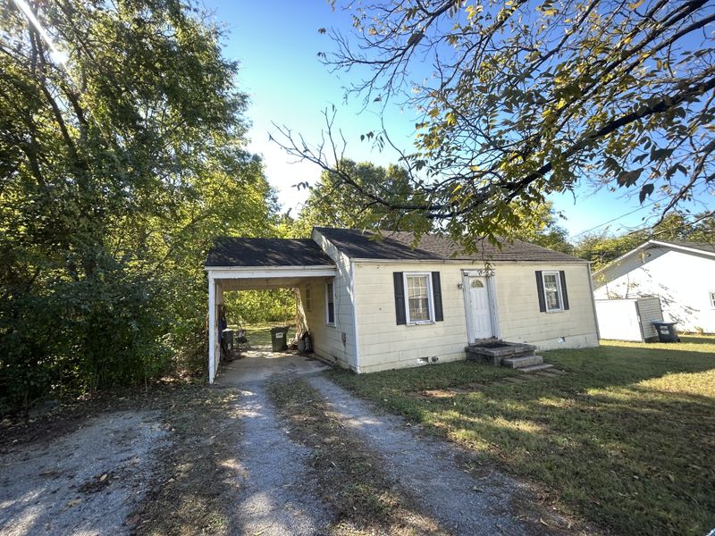 109 Church St, Smyrna, TN 37167
