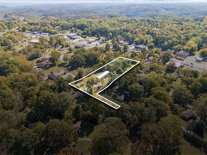 1861 Woodruff Ave, Greenbrier, TN 37073