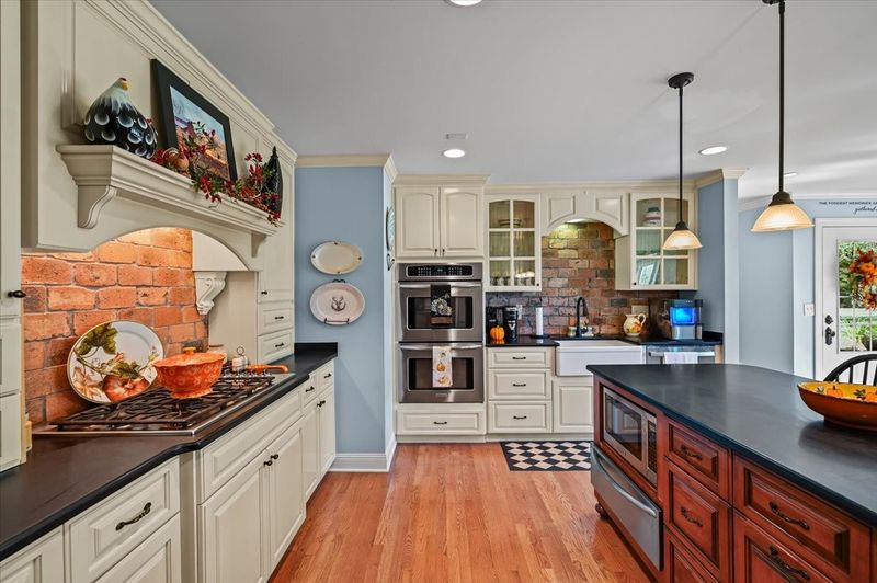 420 Rock Springs Rd, Castalian Springs, TN 37031