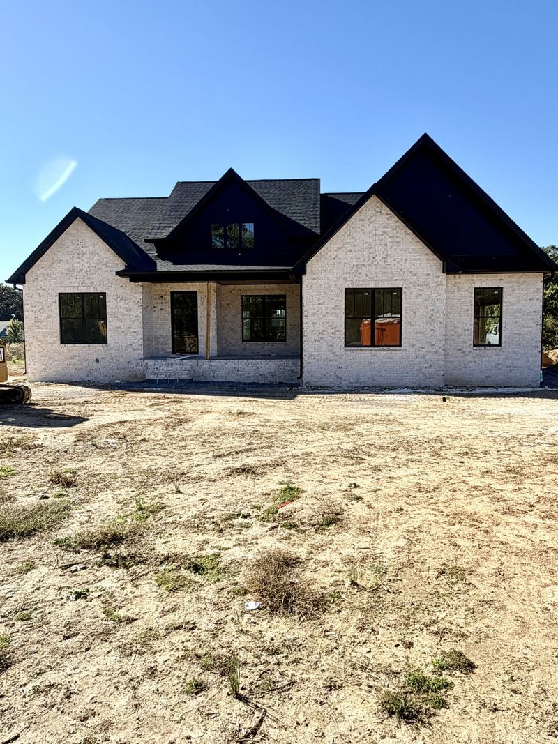 493 South Rd, Cottontown, TN 37048