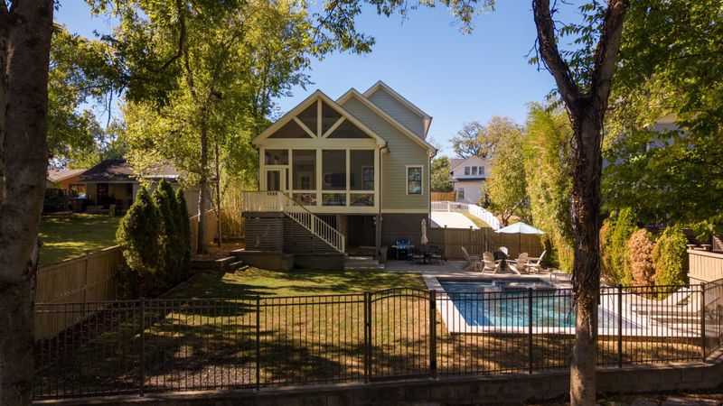 2502 9th Ave S, Nashville, TN 37204