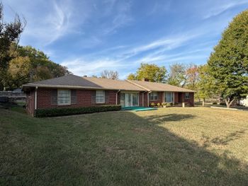 1703 Windover Dr, Nashville, TN 37218