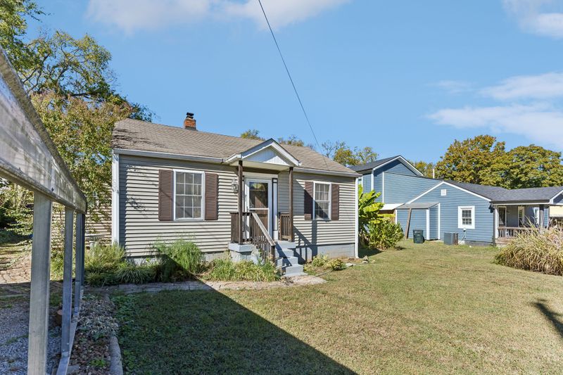 3009 Harlin Dr, Nashville, TN 37211