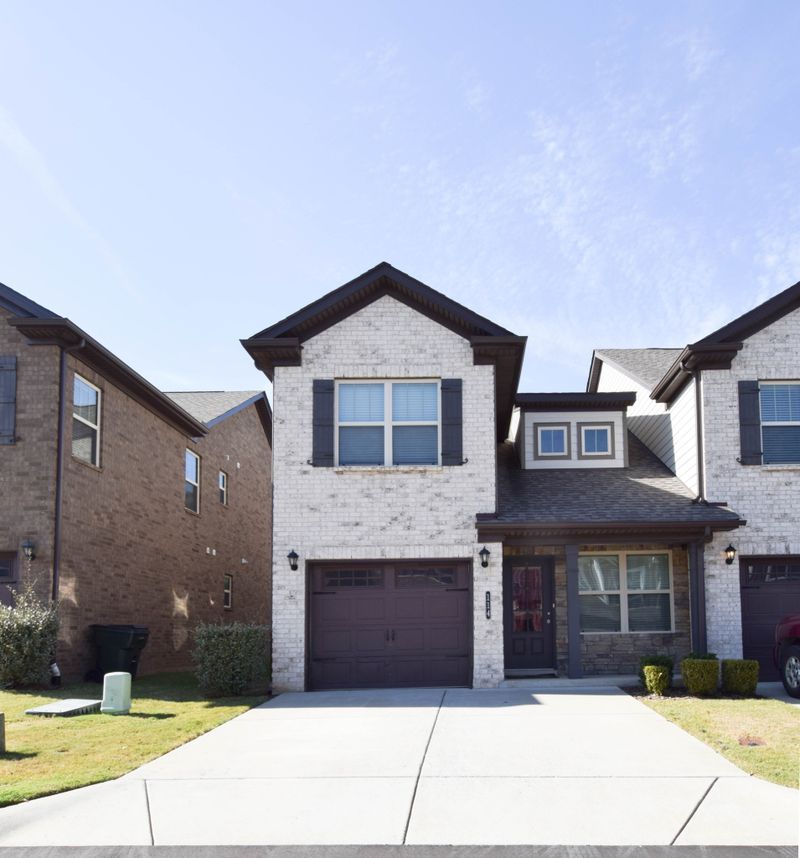 114 Rising Lane Pvt, Gallatin, TN 37066