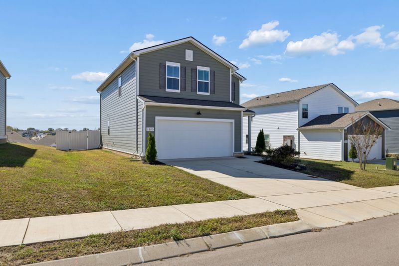 3905 Sadie St, Columbia, TN 38401