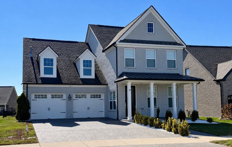 582 Lingering Way, Hendersonville, TN 37075