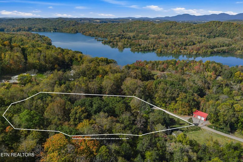 4708 Guinn Rd, Knoxville, TN 37931