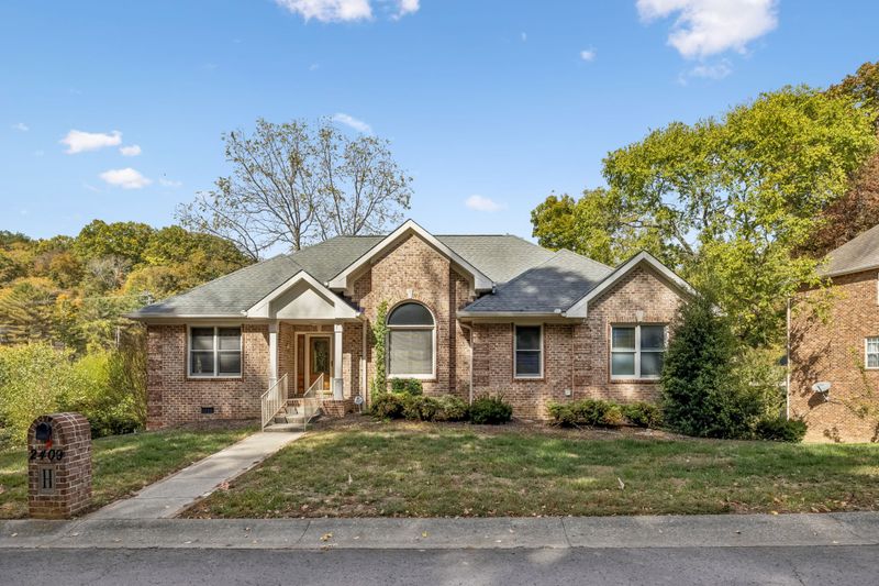2409 Devon Valley Dr, Nashville, TN 37221