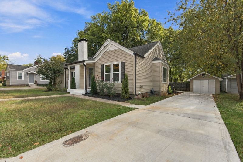 110 E Mcknight Dr, Murfreesboro, TN 37130