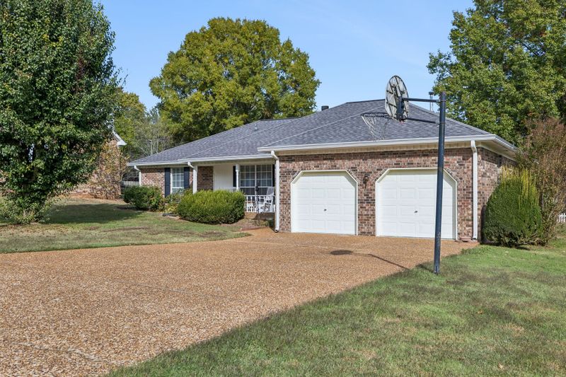 4005 Sam Davis Rd, Smyrna, TN 37167