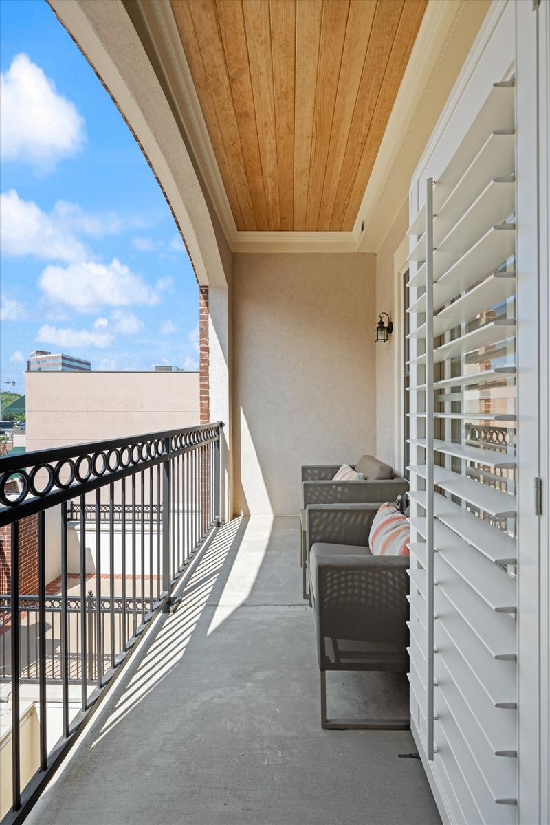 4120 Ridgefield Dr #301, Nashville, TN 37205