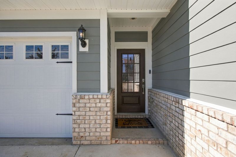 906 Sassafras Ct, Spring Hill, TN 37174