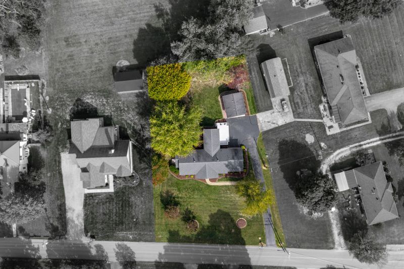 101 W Longview Dr, Portland, TN 37148
