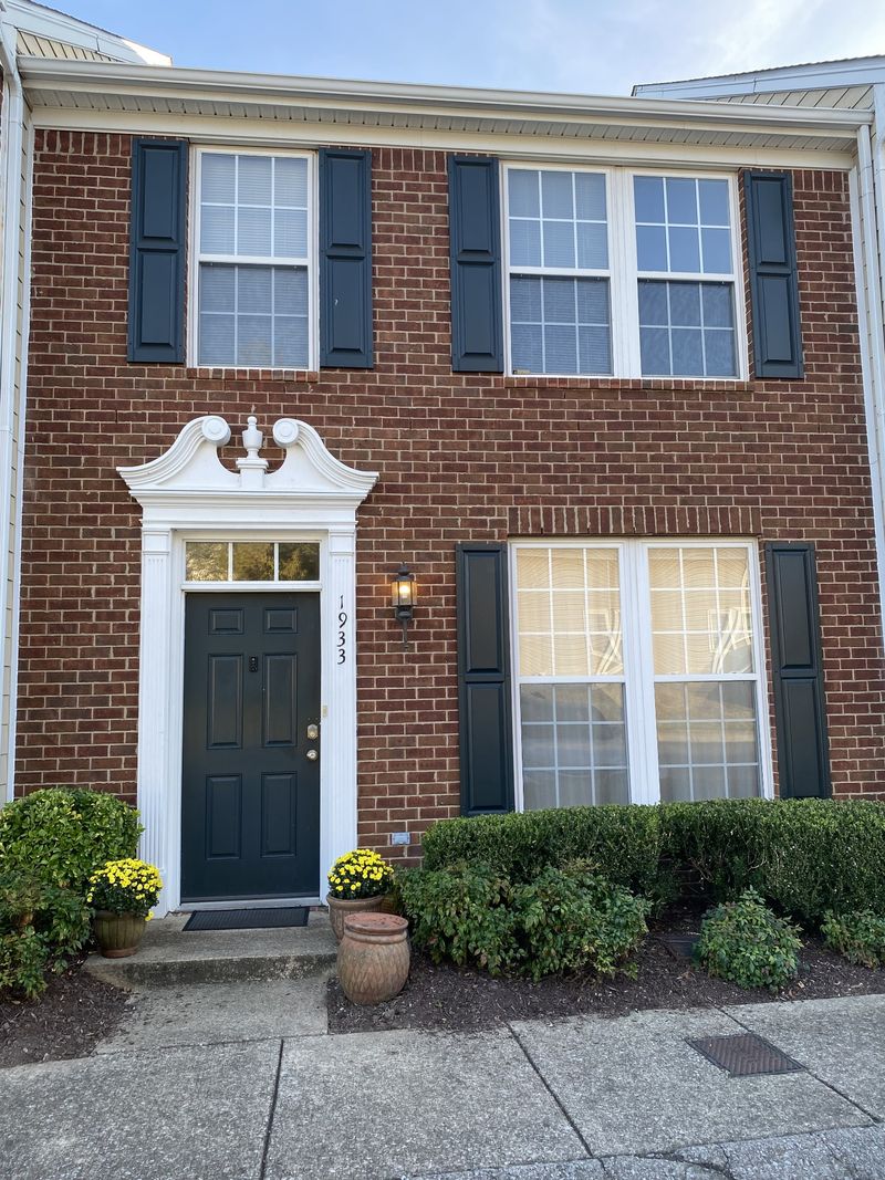1933 Nashboro Blvd, Nashville, TN 37217