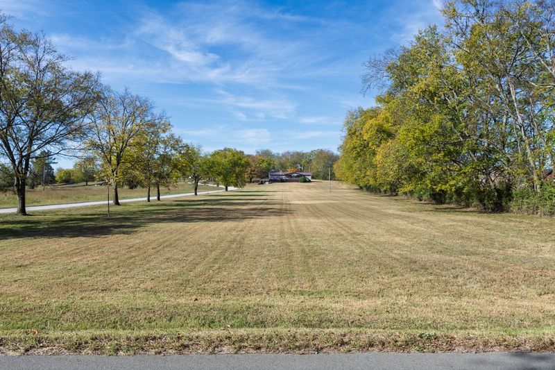 126 Hidden Trail Dr, Gallatin, TN 37066