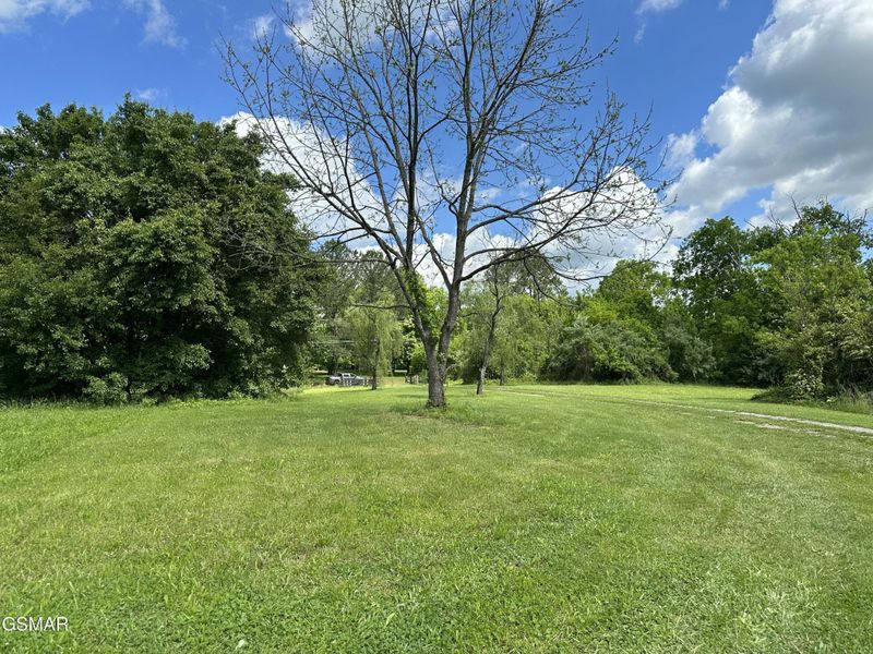2659 Boyds Creek Hwy, Sevierville, TN 37876