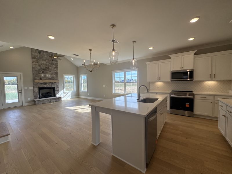 2305 Rockweather Dr, Murfreesboro, TN 37128