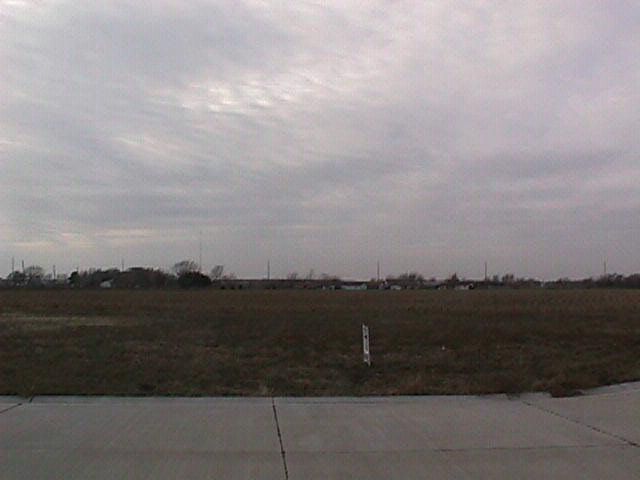 1815 Centurk Ln, Newton, KS 67114