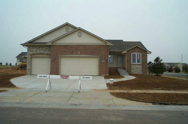 8623 W Brookview, Wichita, KS 67205