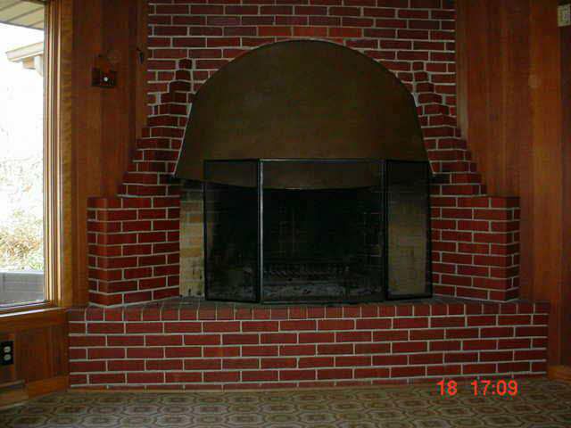 701 E 5th, Newton, KS 67114