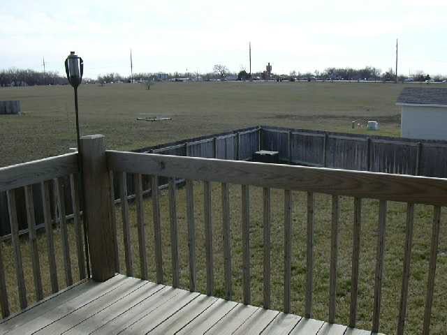 332 S Chippers Ct, Andover, KS 67002