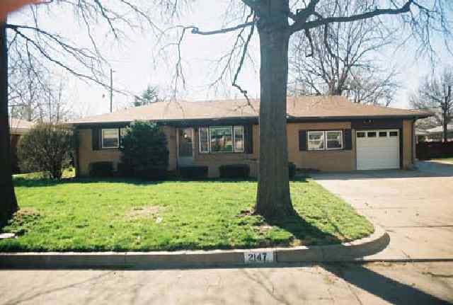 2147 S Chautauqua, Wichita, KS 67211