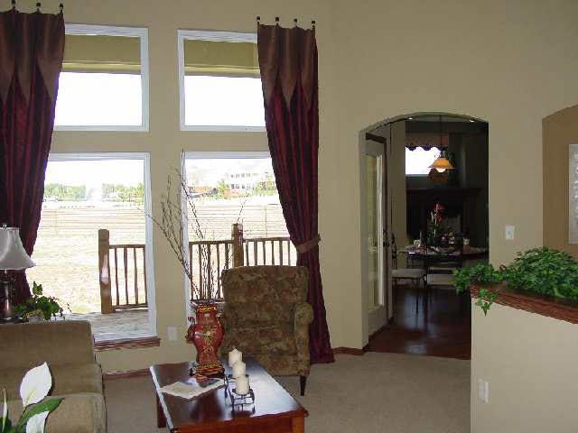 2519 Fairway Cir, Derby, KS 67037