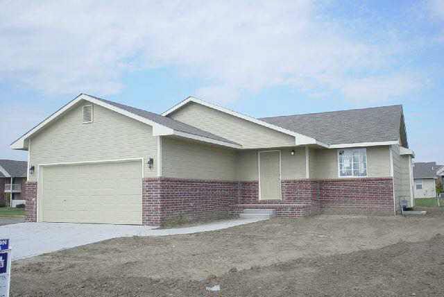 606 Peach, Haysville, KS 67060