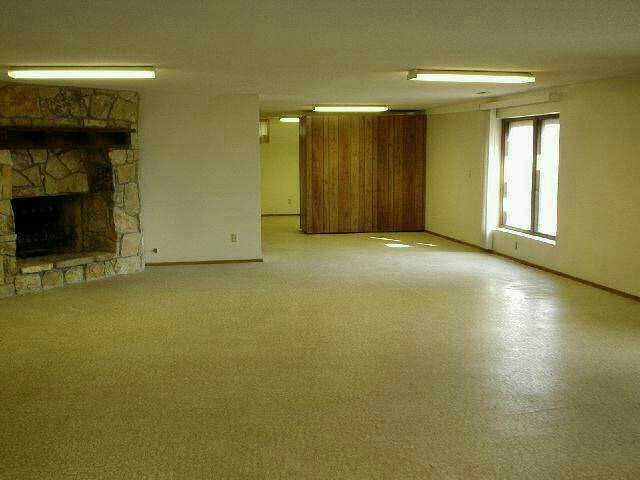 6266 Jackson Blvd, Derby, KS 67217