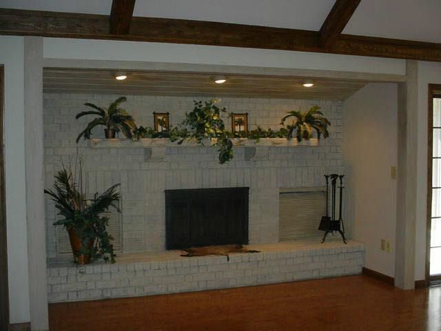 8929 E Crestwood, Wichita, KS 67206