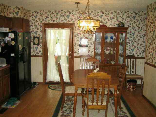 1307 E Brendonwood, Derby, KS 67037
