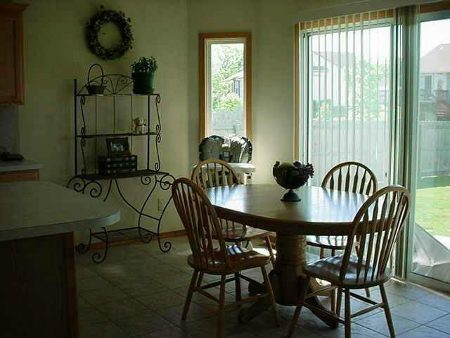 5501 E 49th, Wichita, KS 67220