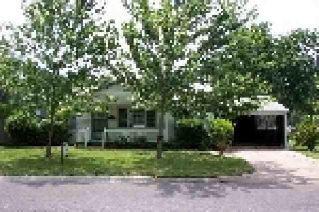 5243 S Ash, Wichita, KS 67216