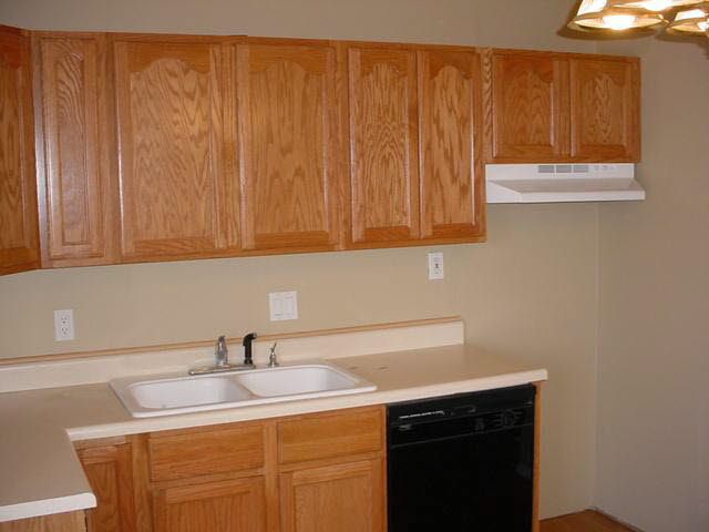 1709 Arrowhead, Derby, KS 67037
