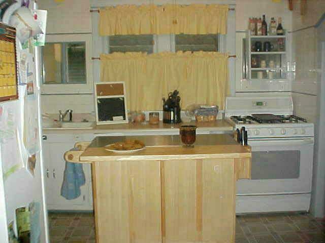 607 E 6th, Newton, KS 67114