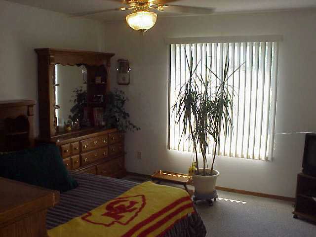 1836 S Brandon, Wichita, KS 67207