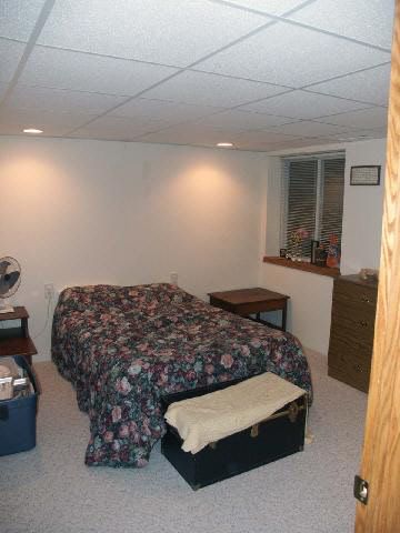 913 Southwind Ct, Goddard, KS 67052