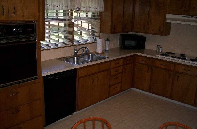 7009 E 10th, Wichita, KS 67206