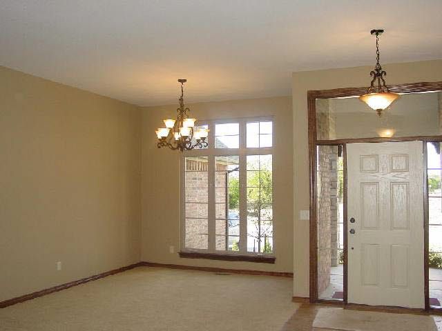 836 Rough Creek Loop, Derby, KS 67037