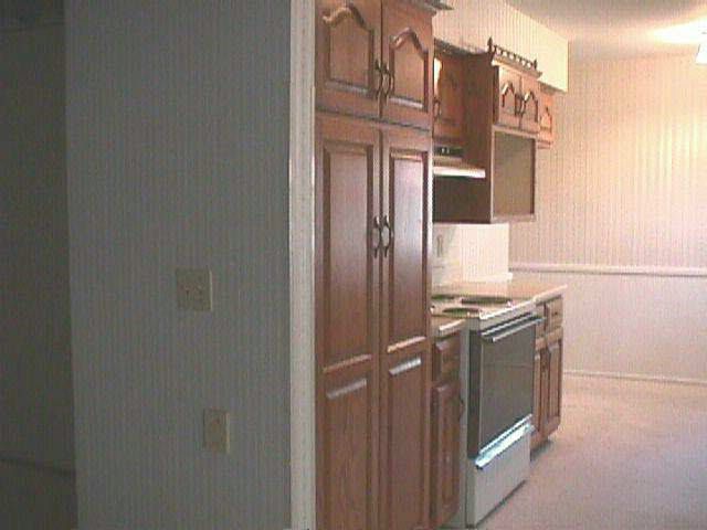 8006 E Dresden, Wichita, KS 67207