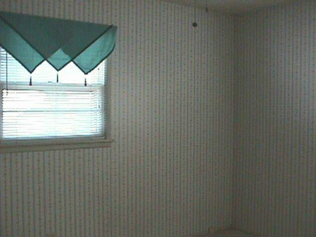 8006 E Dresden, Wichita, KS 67207