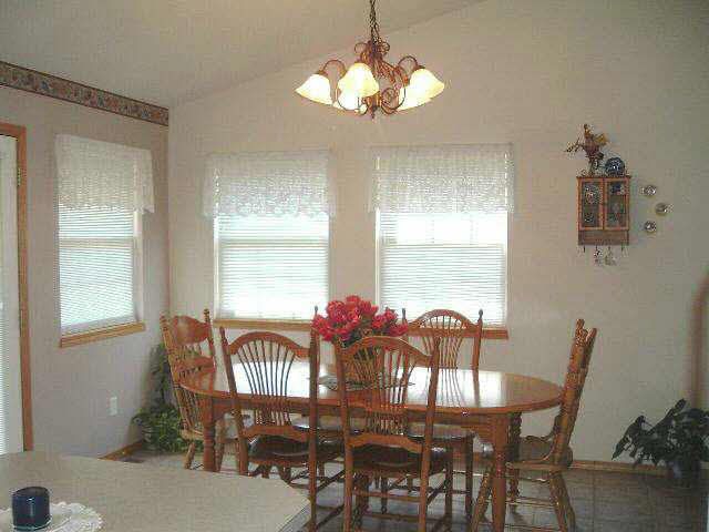 227 Lockridge, Mulvane, KS 67110