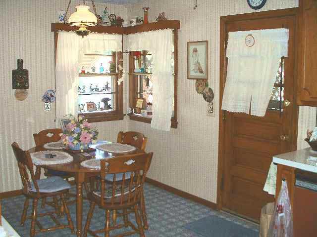 716 Walnut St, Derby, KS 67037